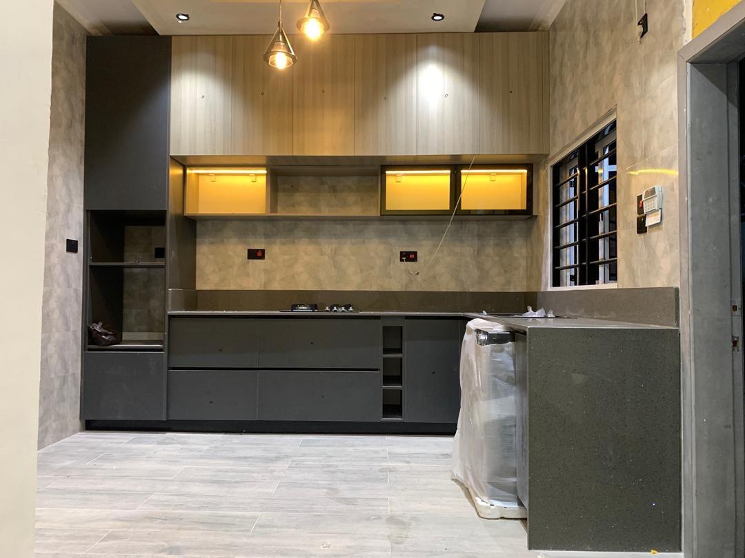 Kitchen Cabinet